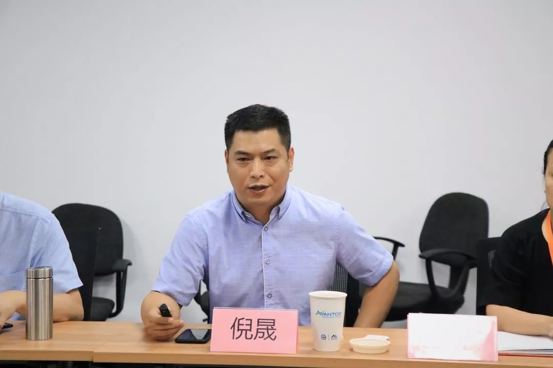 1537542347574315.jpg 1537542347574315.jpg