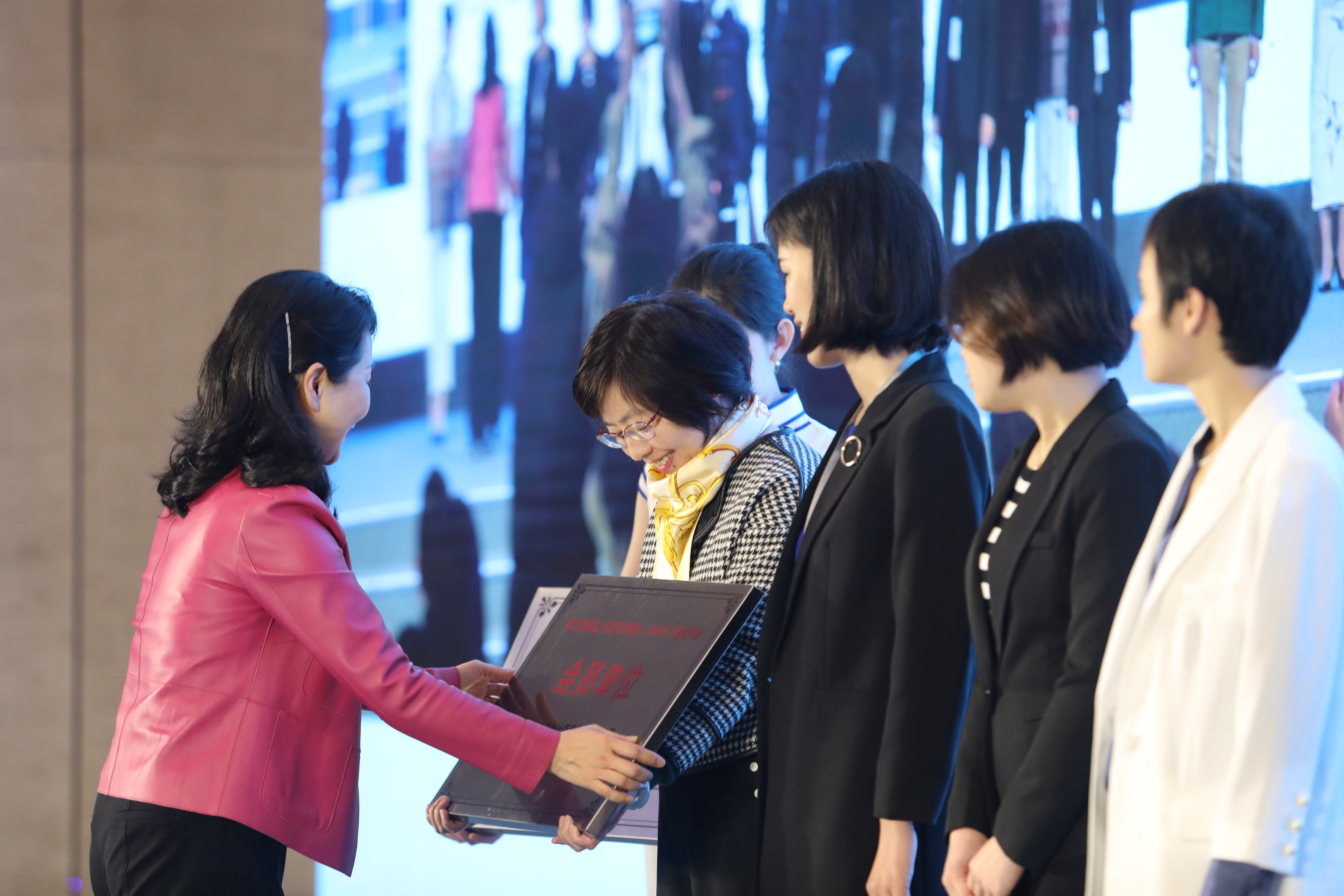 1561110951440338.jpg 1561110951440338.jpg