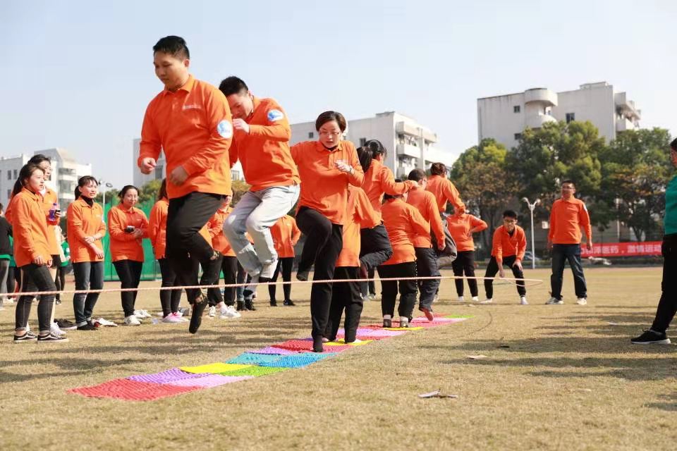 1574075383758539.jpg 绿跳.jpg