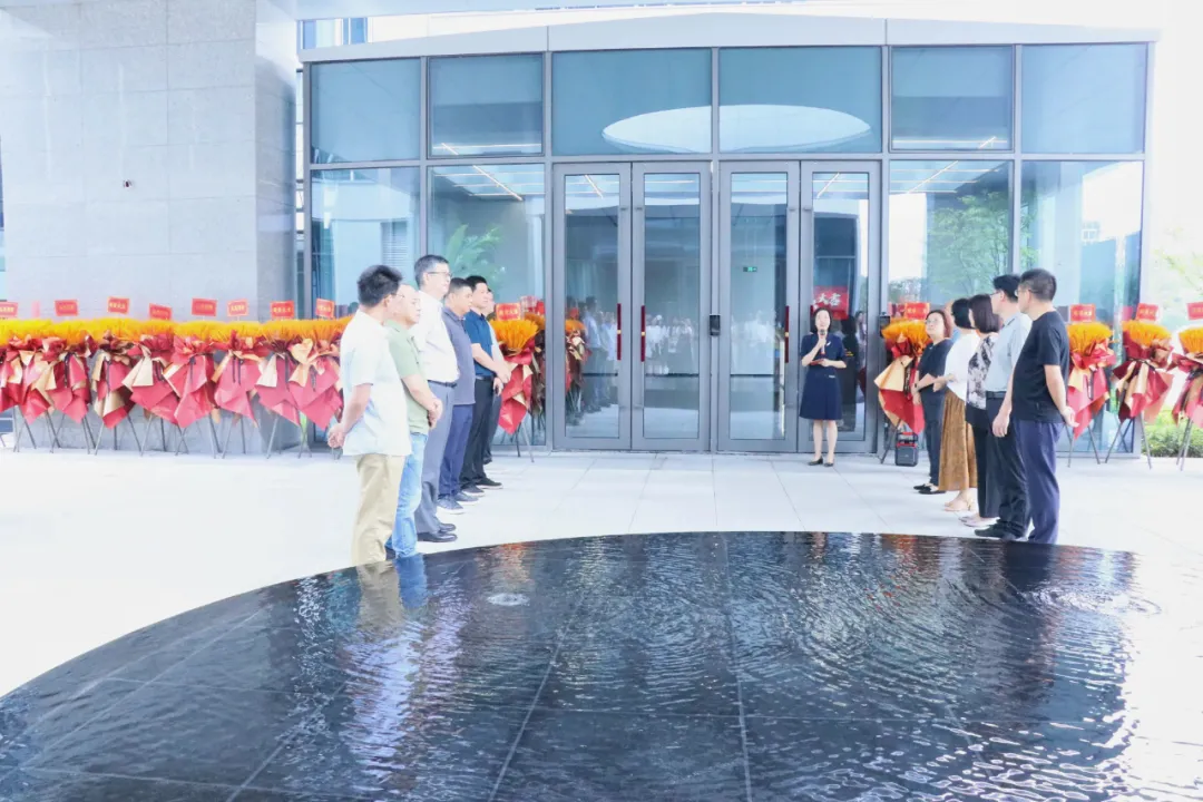 20250221134030700645.jpg 654.jpg